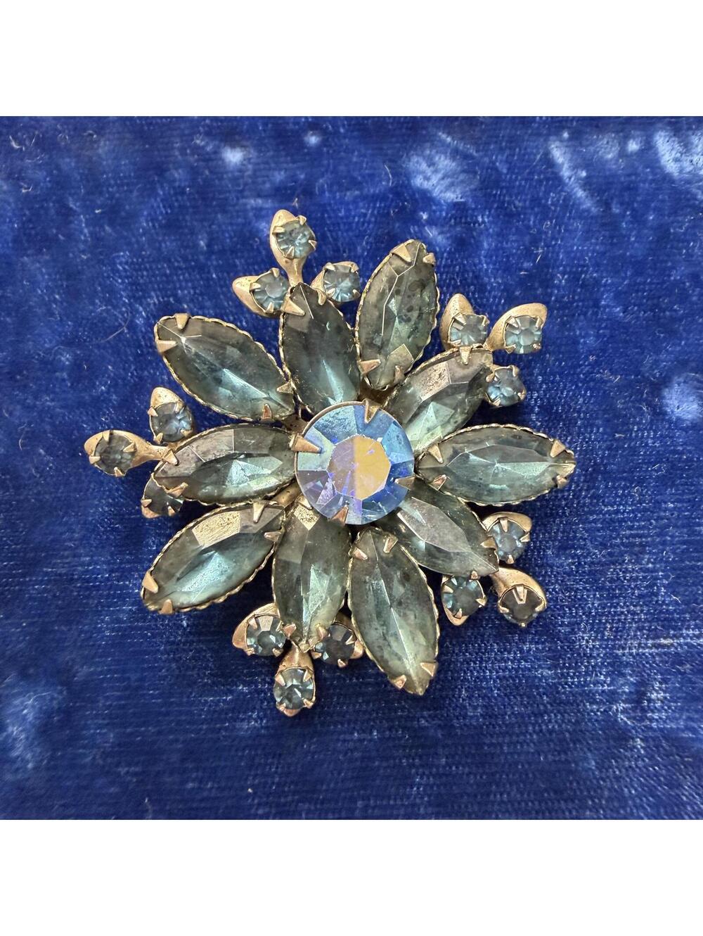 Blue rhinestone snowflake brooch vintage 1950s